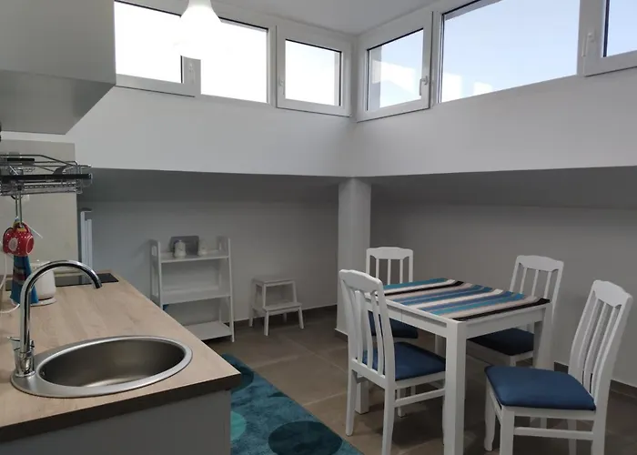 Blue Riverside Apartament